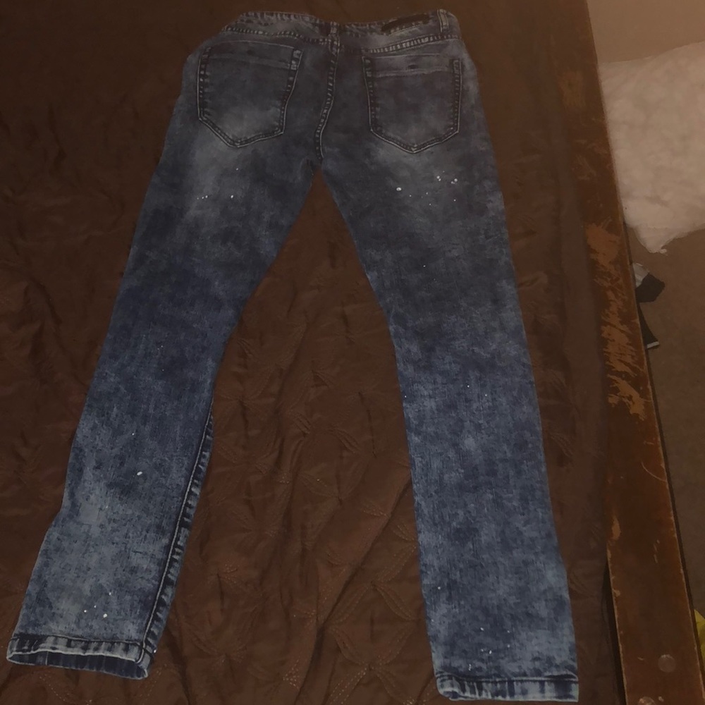 Jeans - Picture 2 of 3